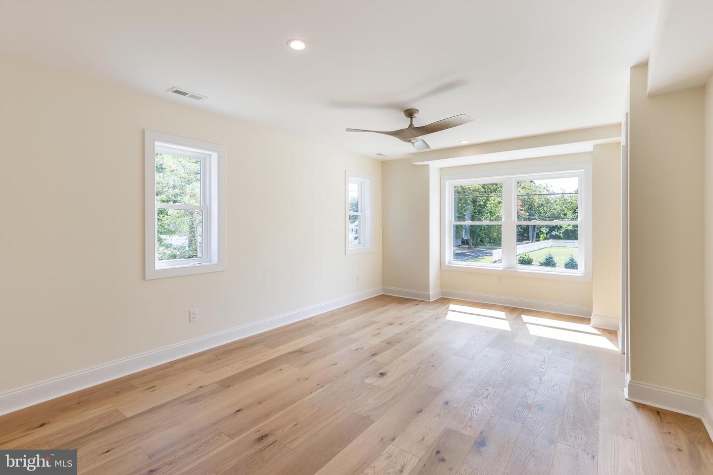 1300 Millman Blvd #b Property Photo 11