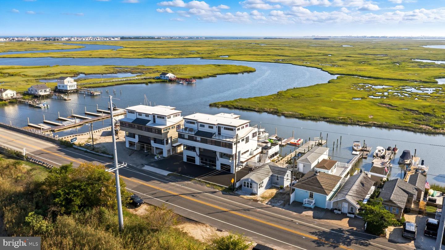923 Stone Harbor Blvd W Property Photo 1