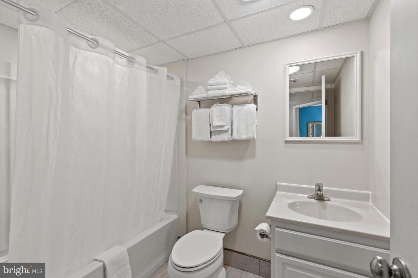 217 Beach Ave #308 Property Photo 16