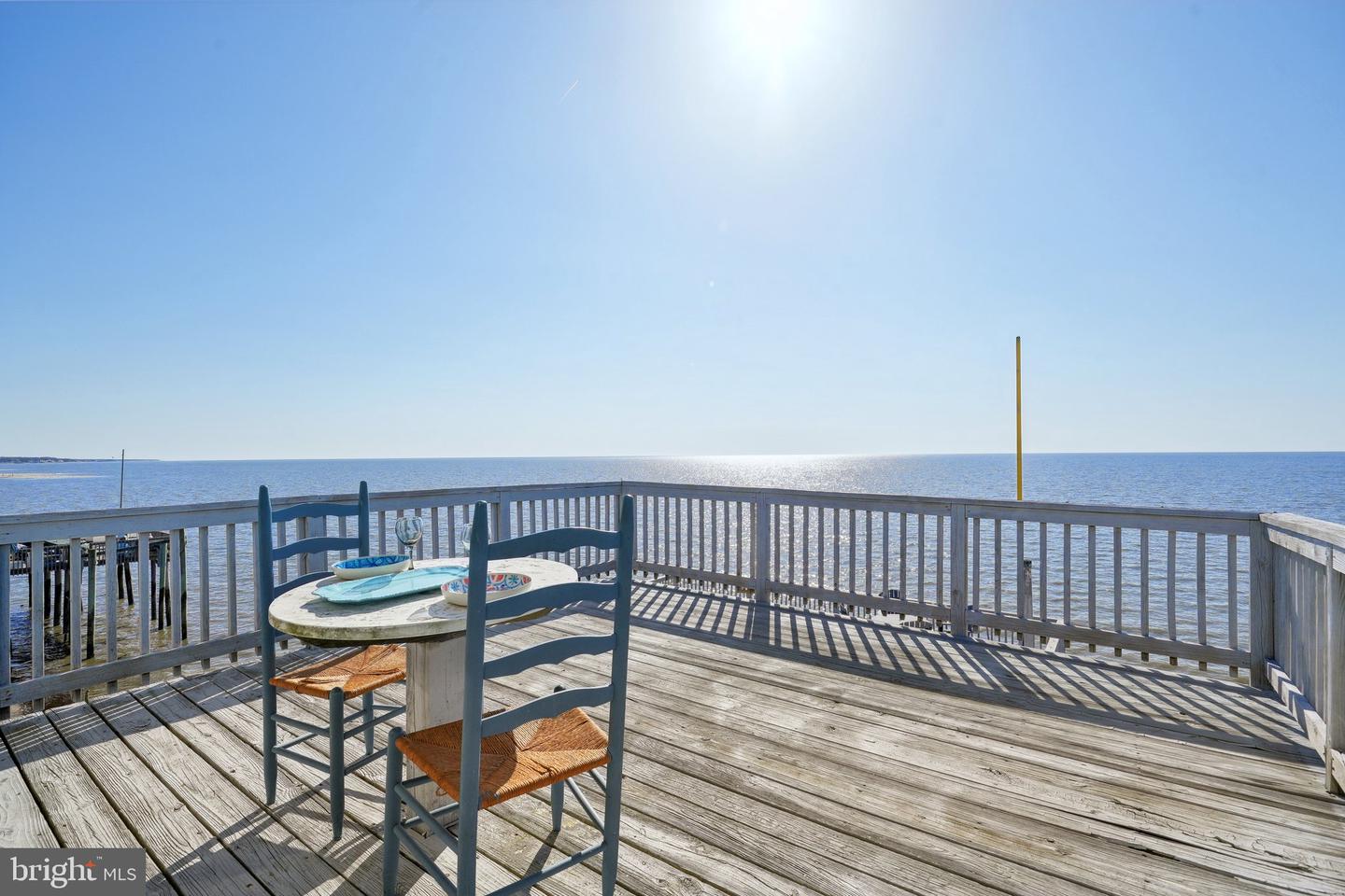 27 S Beach Ave Property Photo 19
