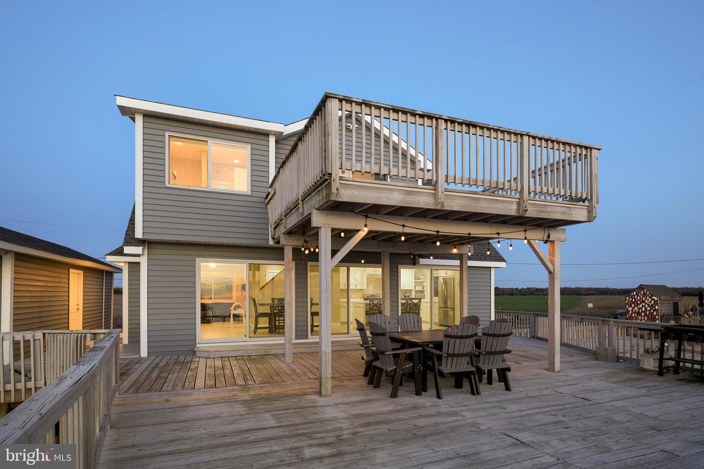 27 S Beach Ave Property Photo 41