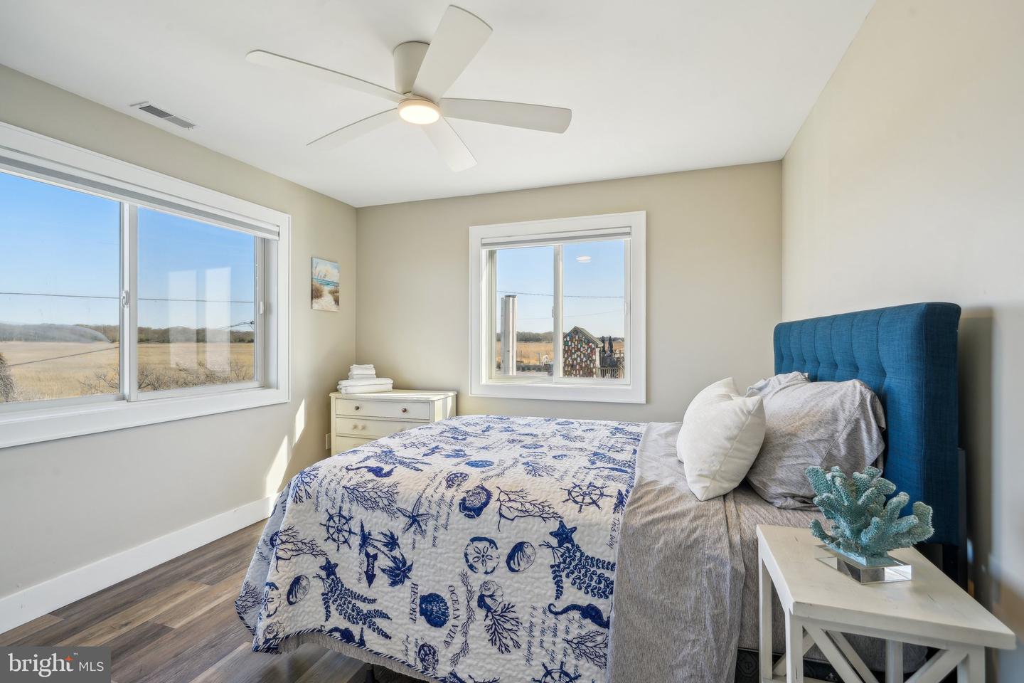 27 S Beach Ave Property Photo 59