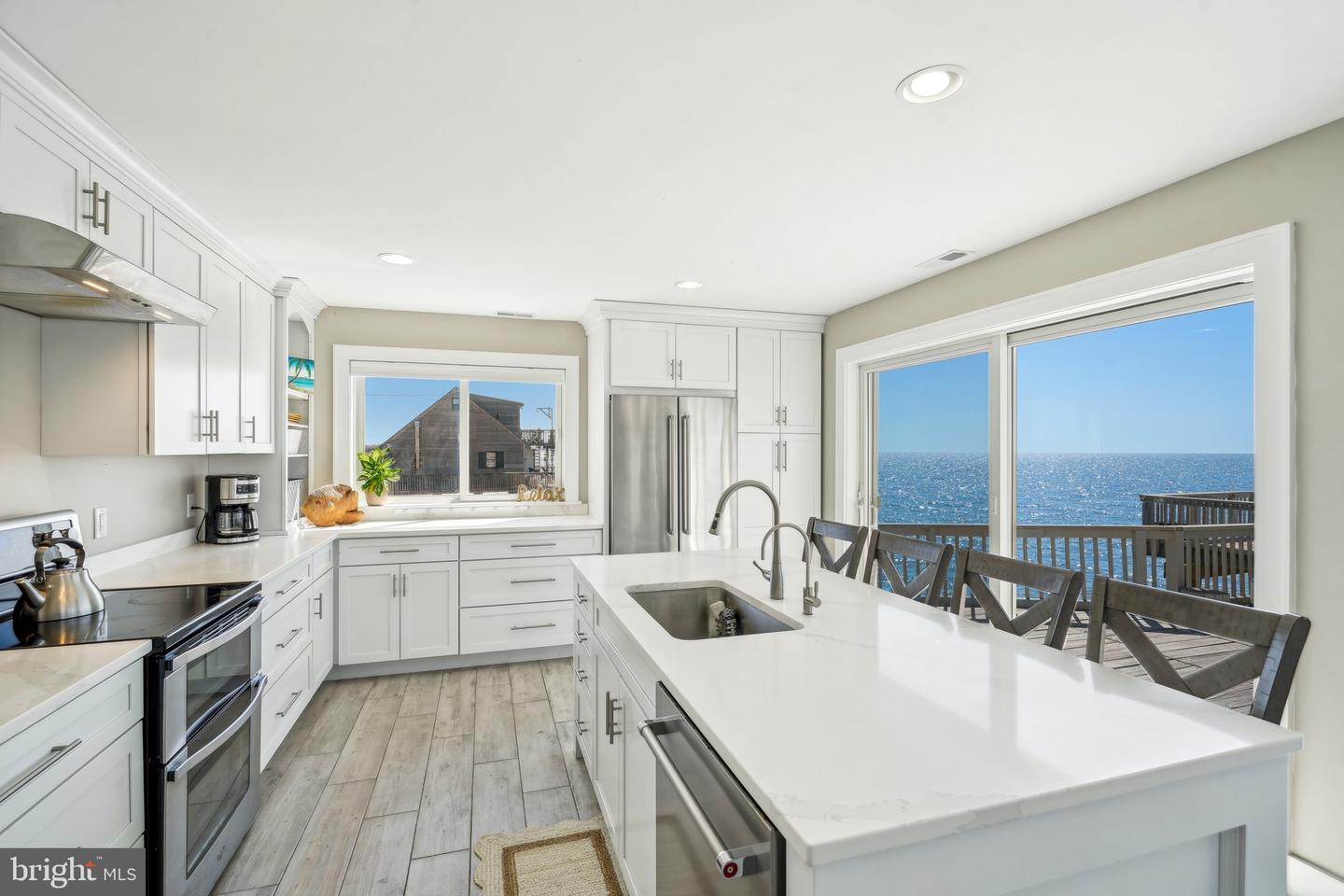 27 S Beach Ave Property Photo 71