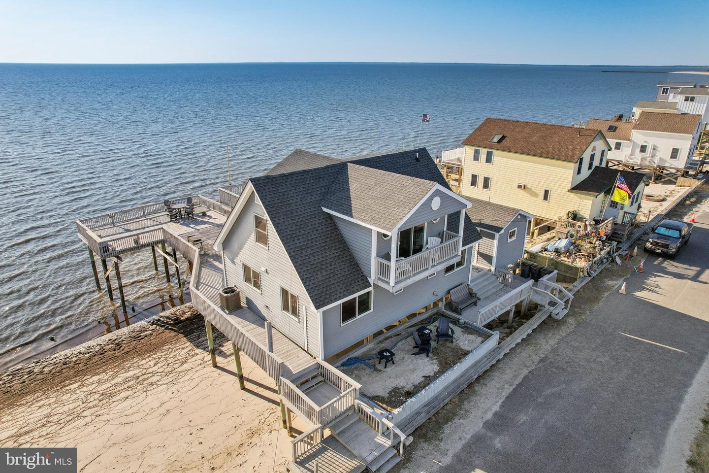 27 S Beach Ave Property Photo 72