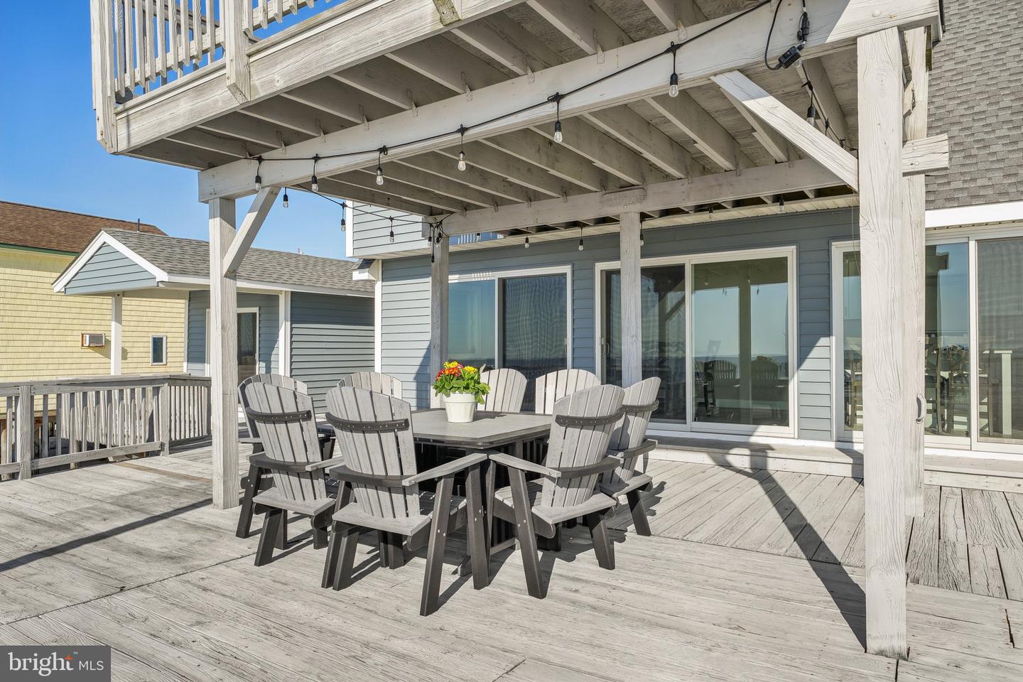 27 S Beach Ave Property Photo 86