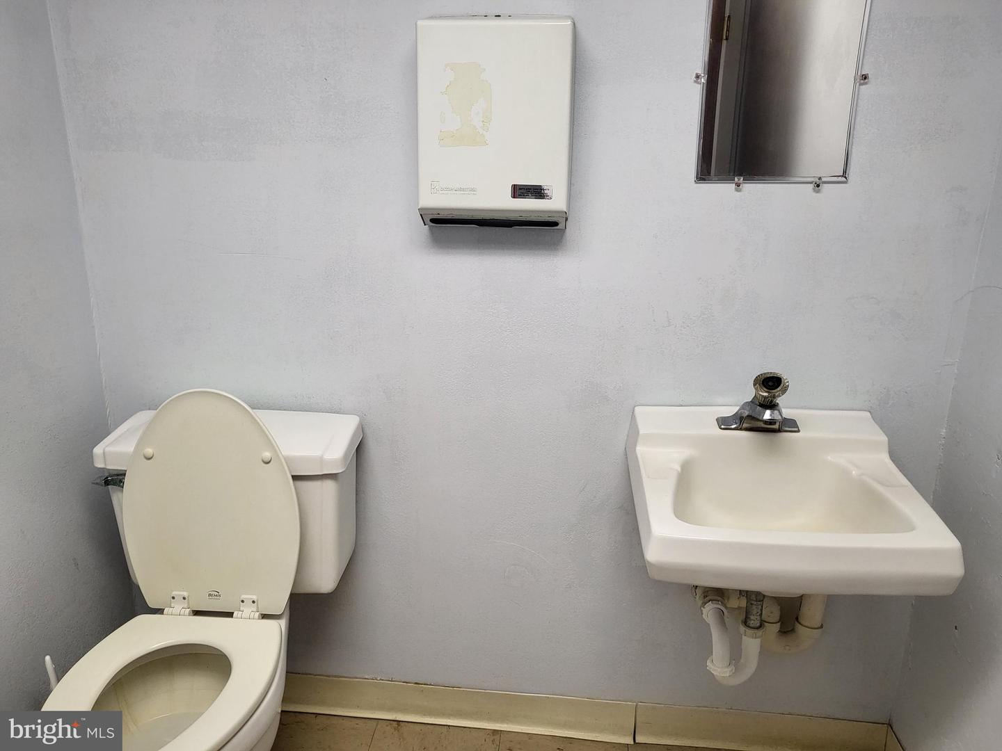 1121 Route 47 S #10 Property Photo 24