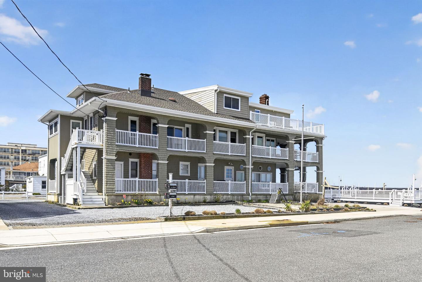 401 Bayfront Bay Property Photo 1