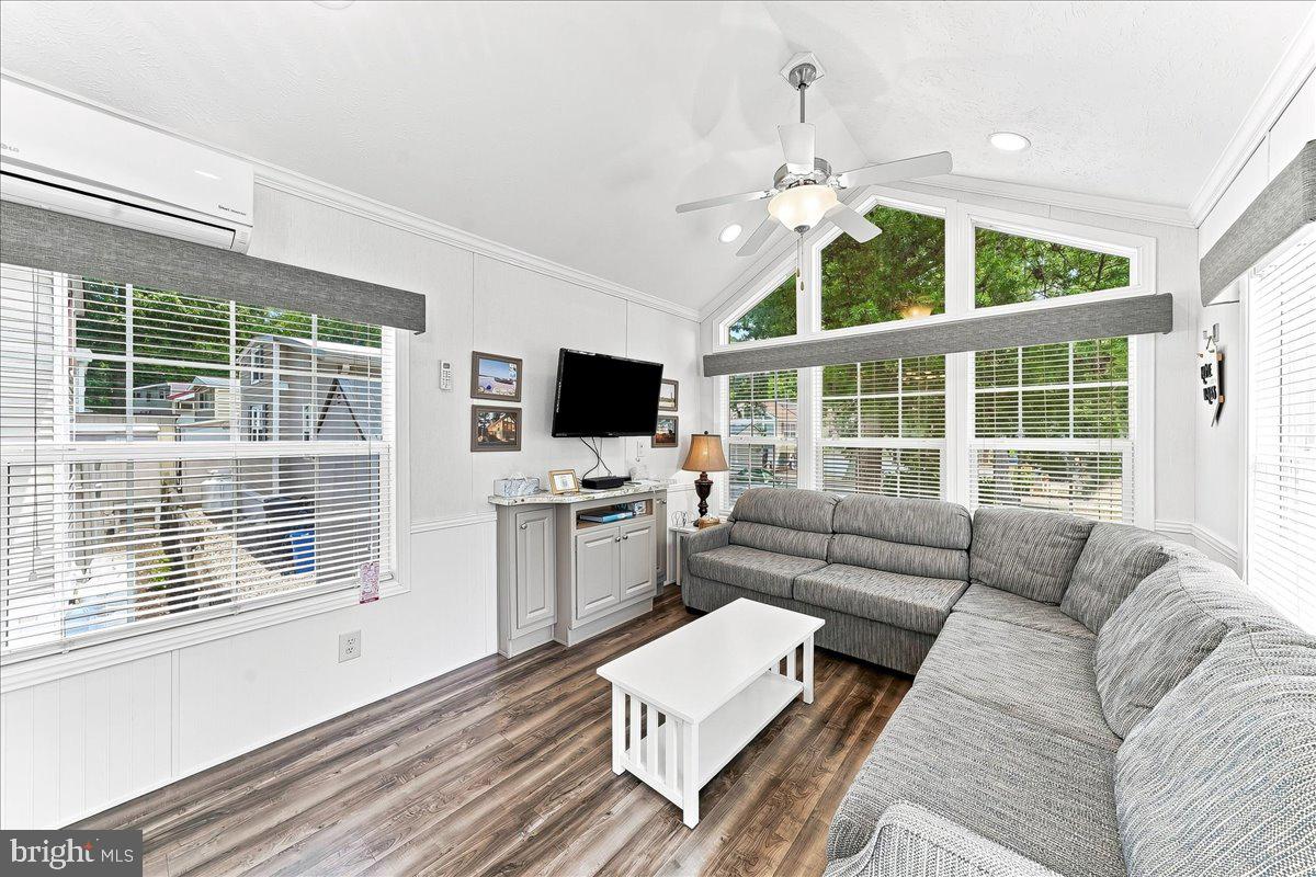 206 Stagecoach Rd #1412-1413 Property Photo 8
