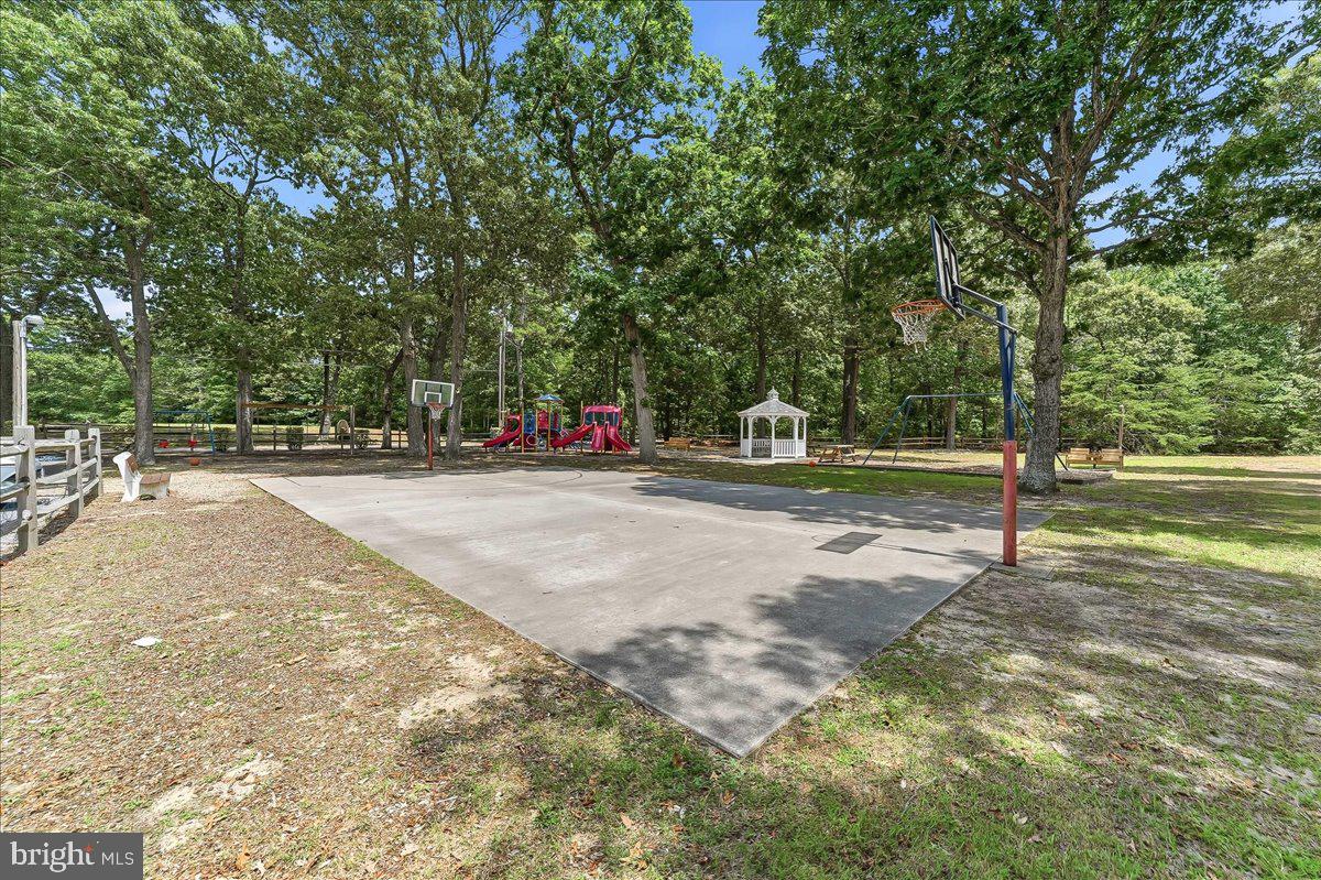 206 Stagecoach Rd #1412-1413 Property Photo 31