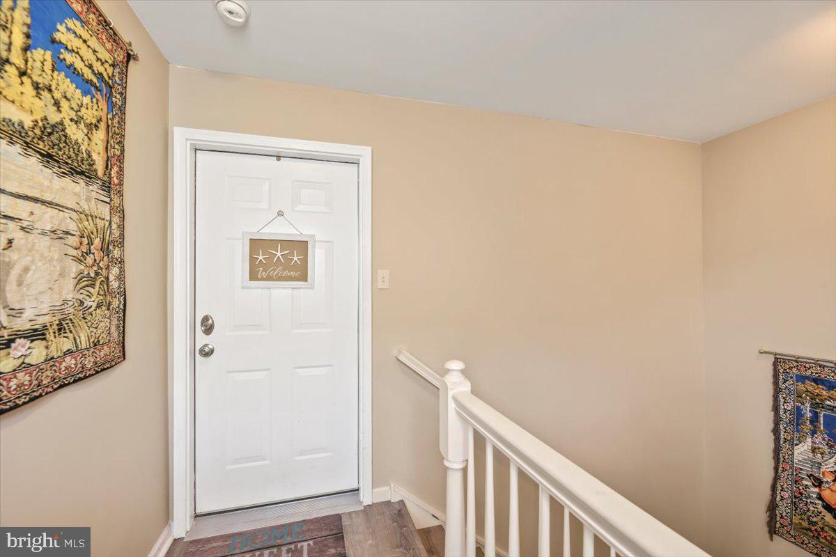 235 E Leaming Ave #b Property Photo 4
