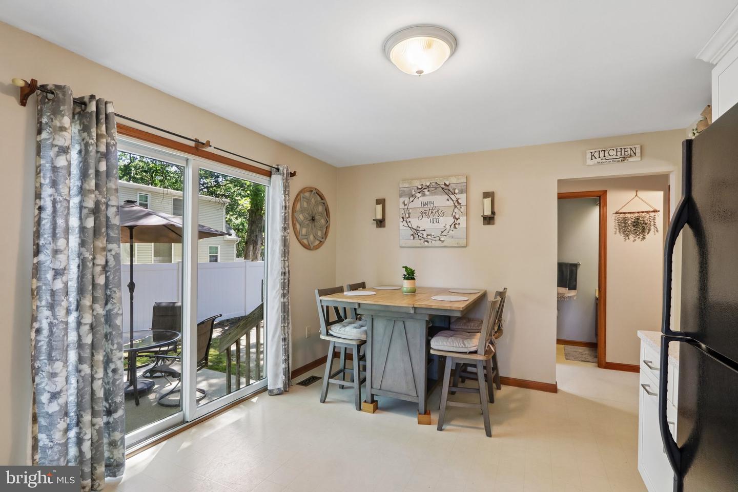 129 Townsend Rd Property Photo 6