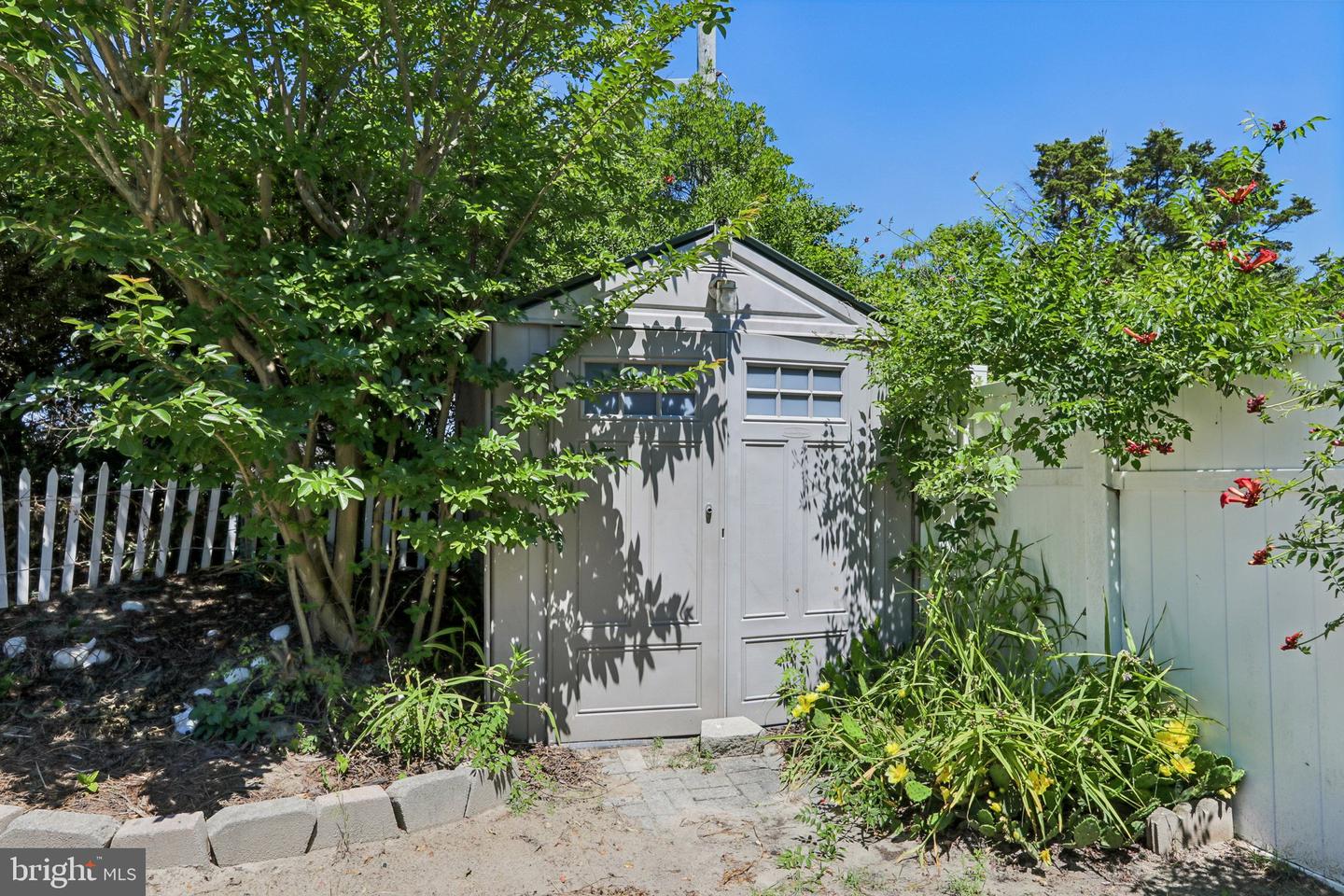 100 N Commonwealth Ave Property Photo 60