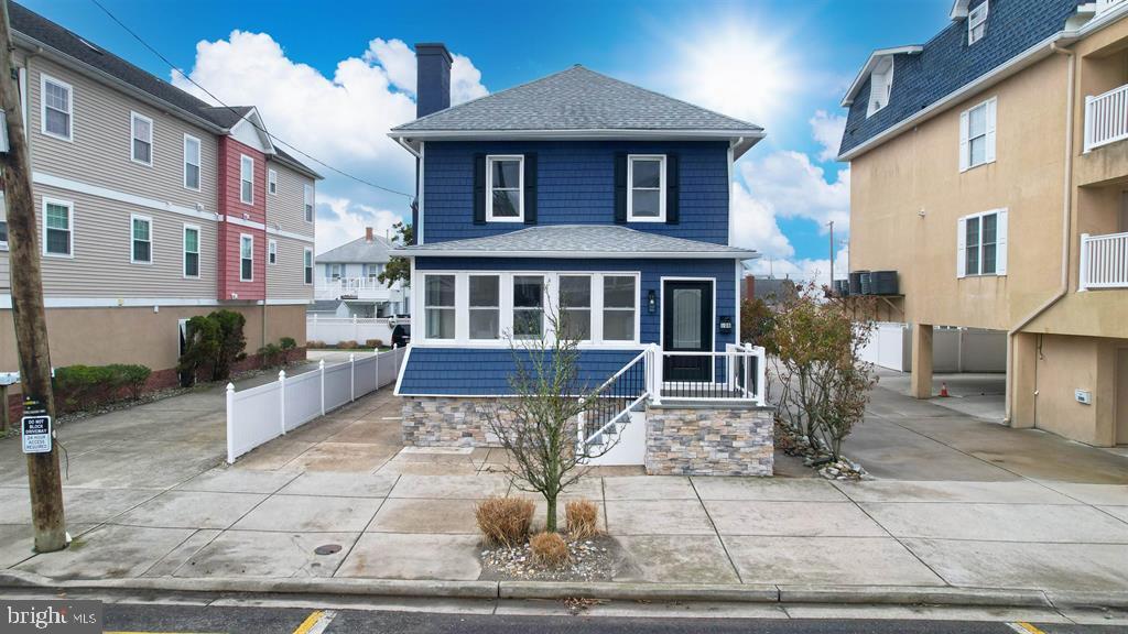 108 E 17th Ave Property Photo 44