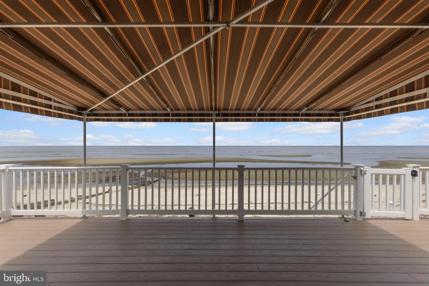 119 Beach Ave Property Photo 12
