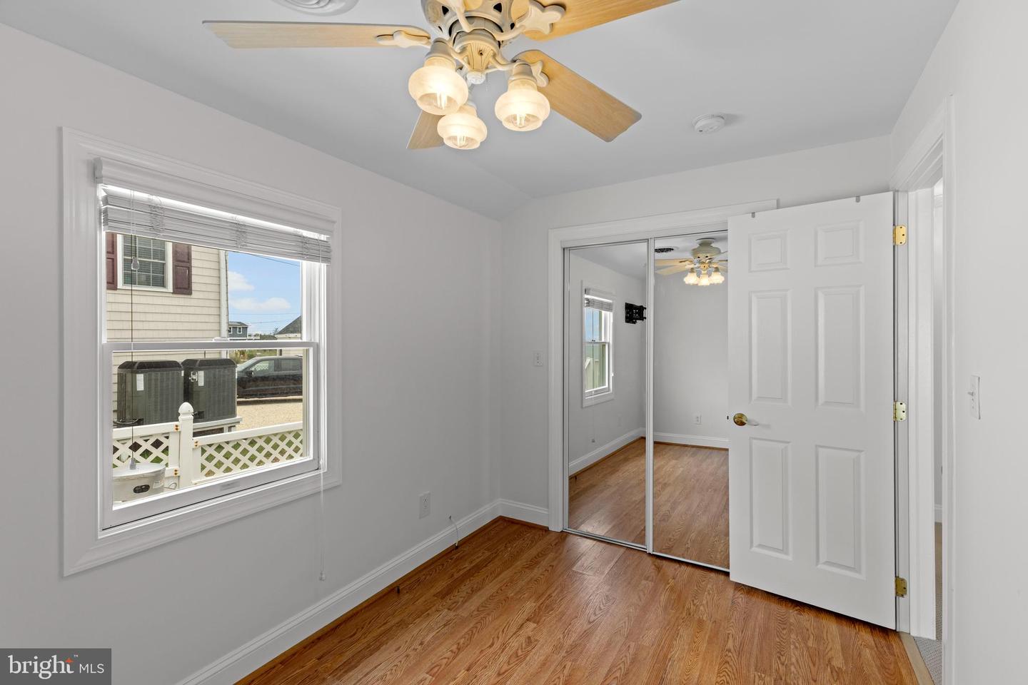 119 Beach Ave Property Photo 27