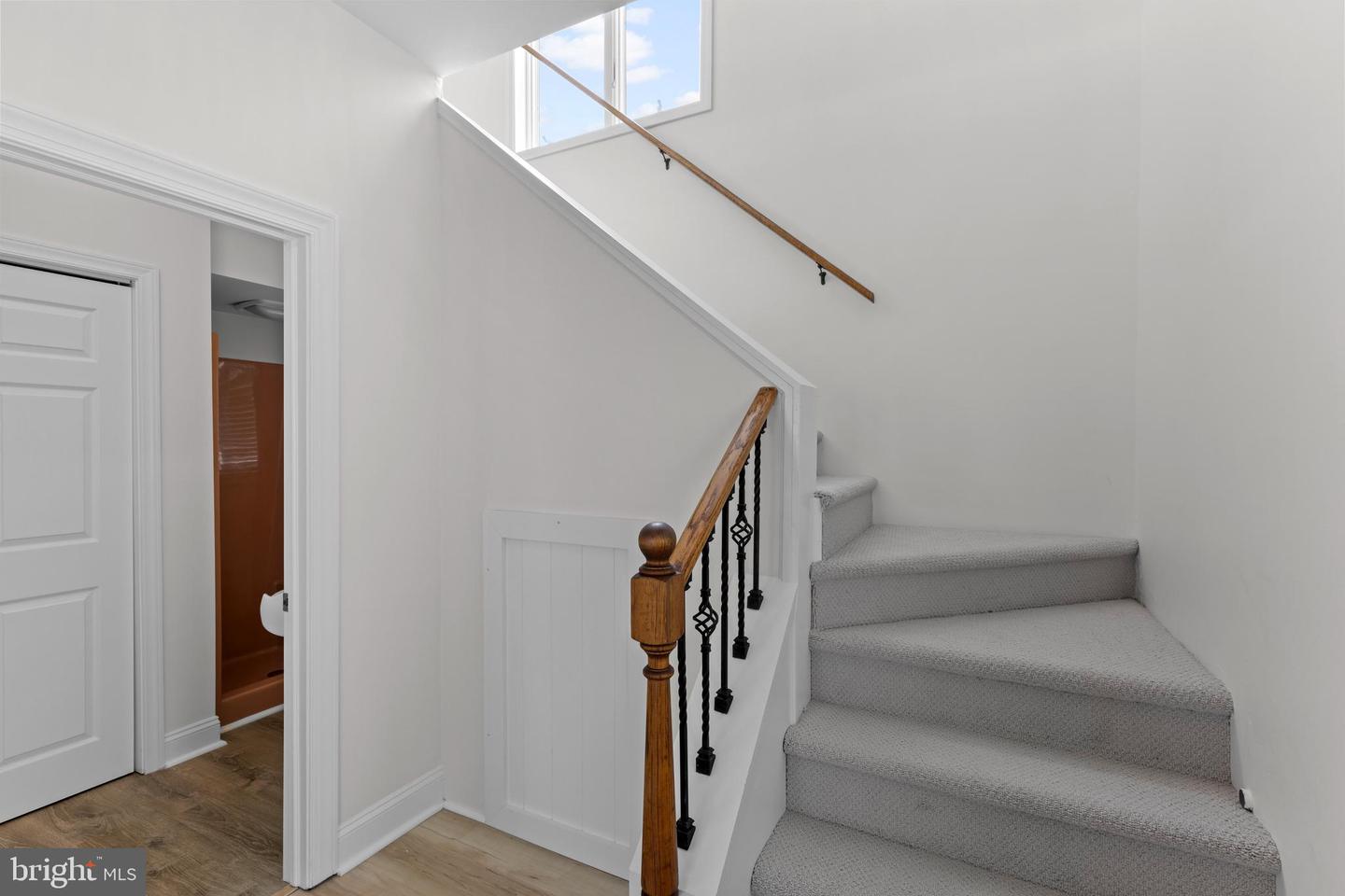 119 Beach Ave Property Photo 29