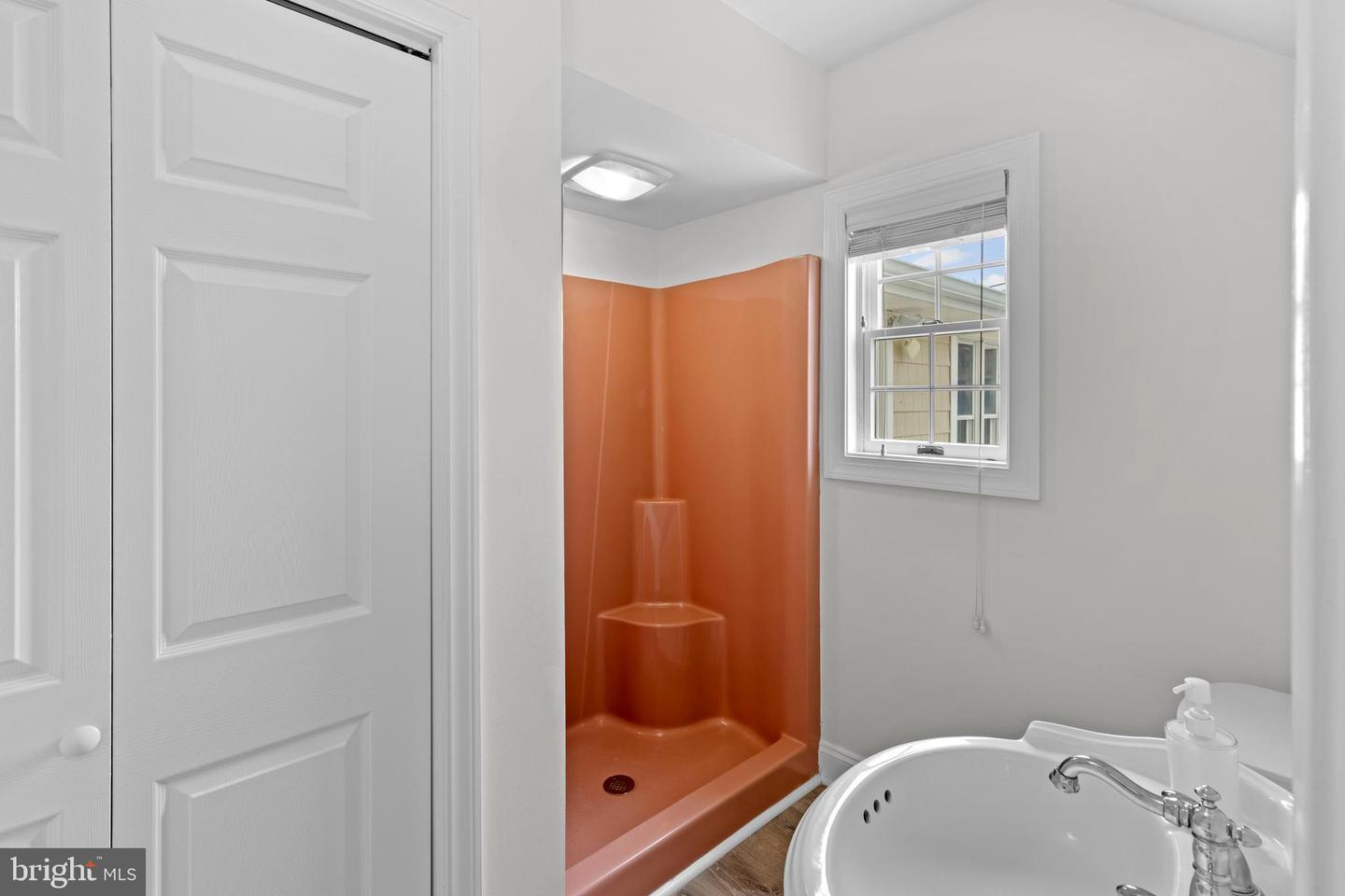 119 Beach Ave Property Photo 31