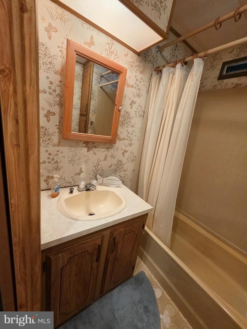 516 Route 9 #f-13 Property Photo 19