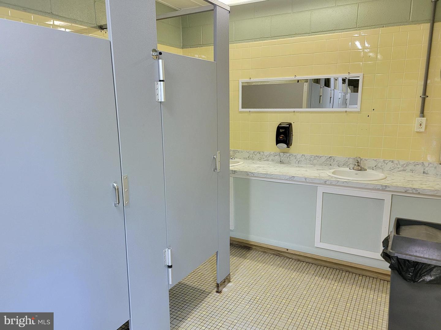 516 Route 9 #f-13 Property Photo 46