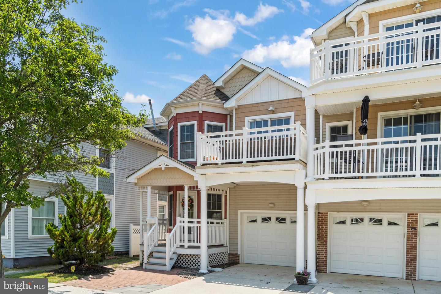 212 E Magnolia Ave #d Property Photo 1