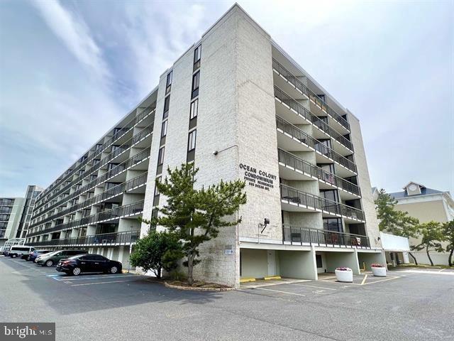 935 OCEAN AVE #225