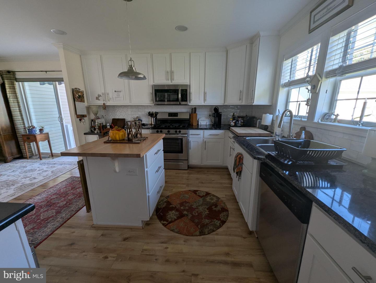 2058 Shore Rd #314 Property Photo 4