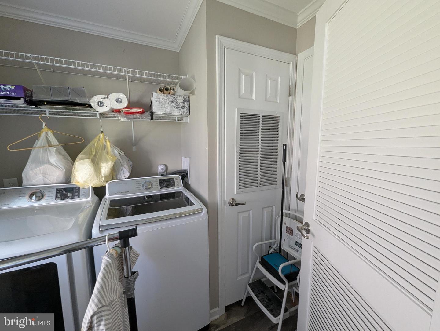 2058 Shore Rd #314 Property Photo 6