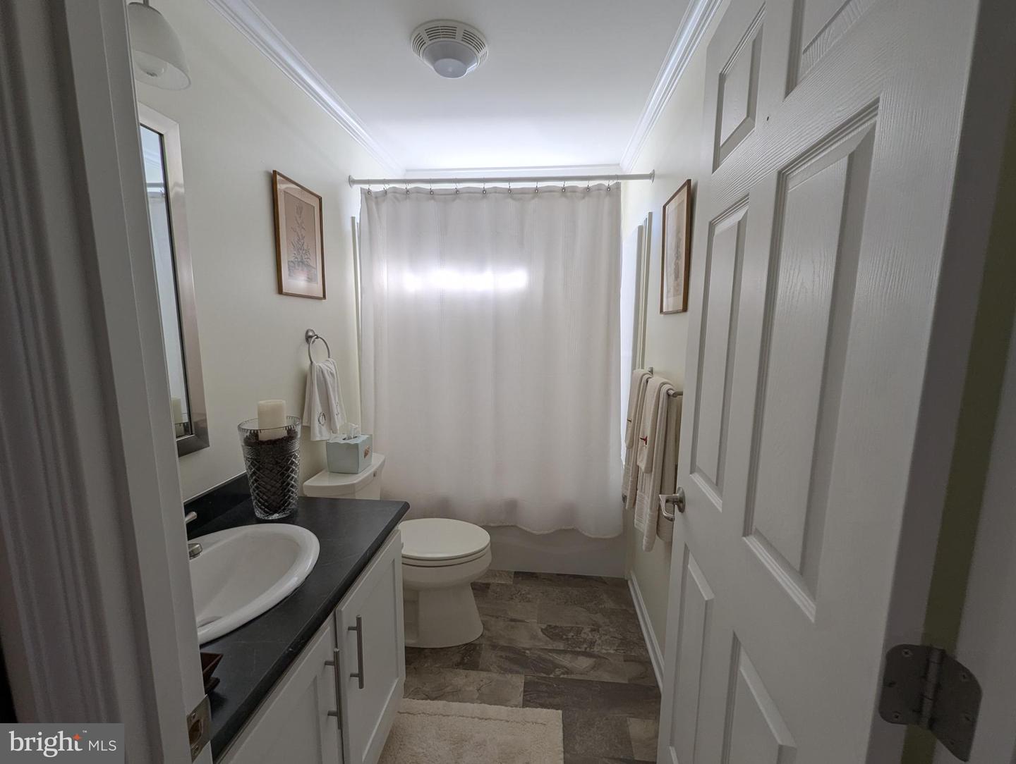 2058 Shore Rd #314 Property Photo 19