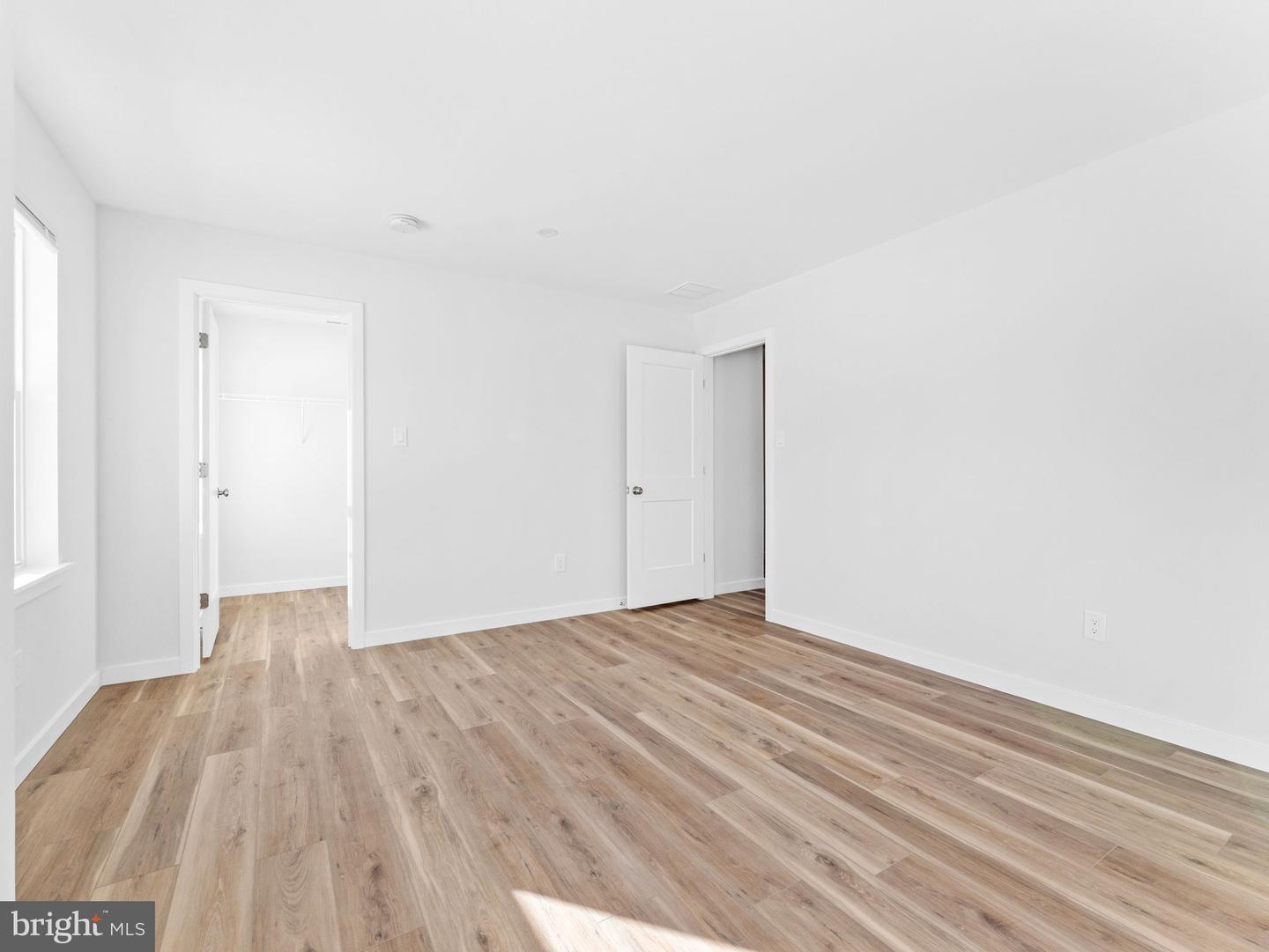 203 Bates Ave E Property Photo 59