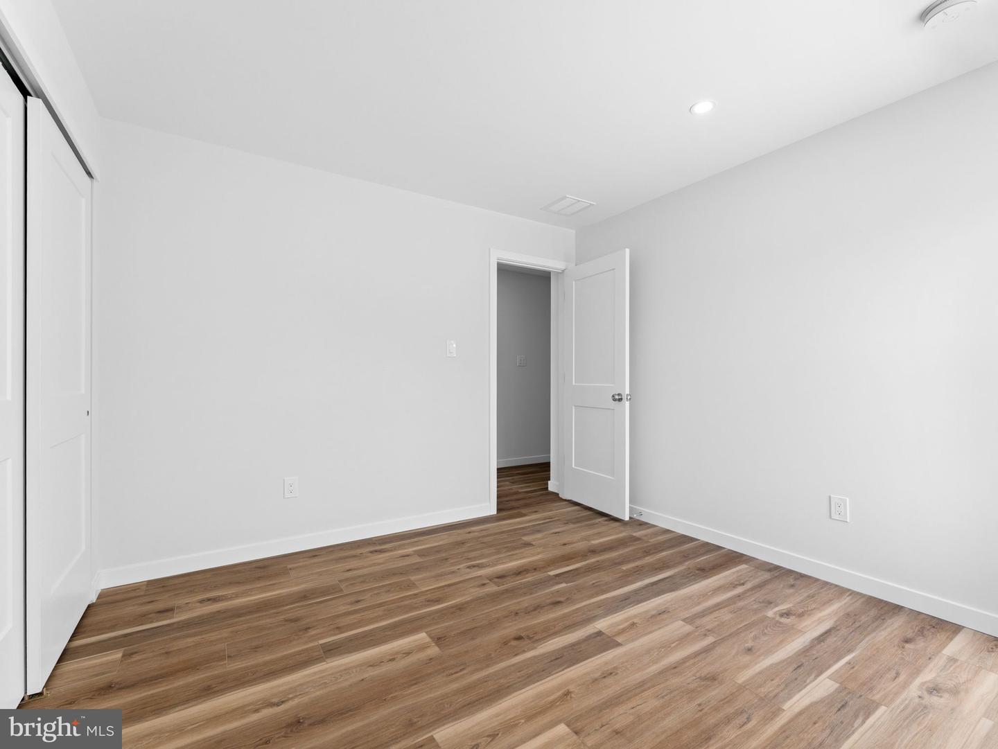 203 Bates Ave E Property Photo 62