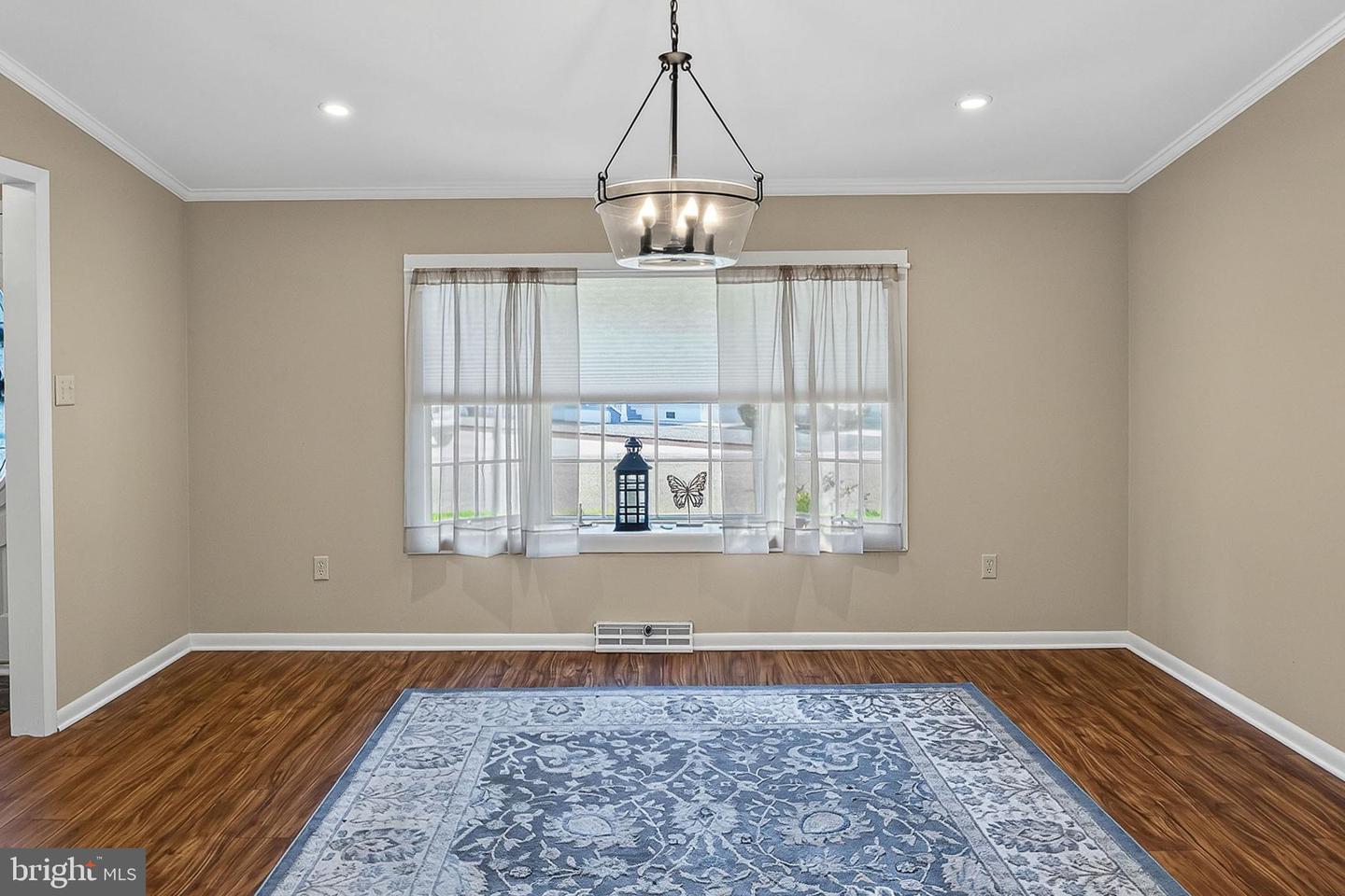 95 Breakwater Property Photo 9