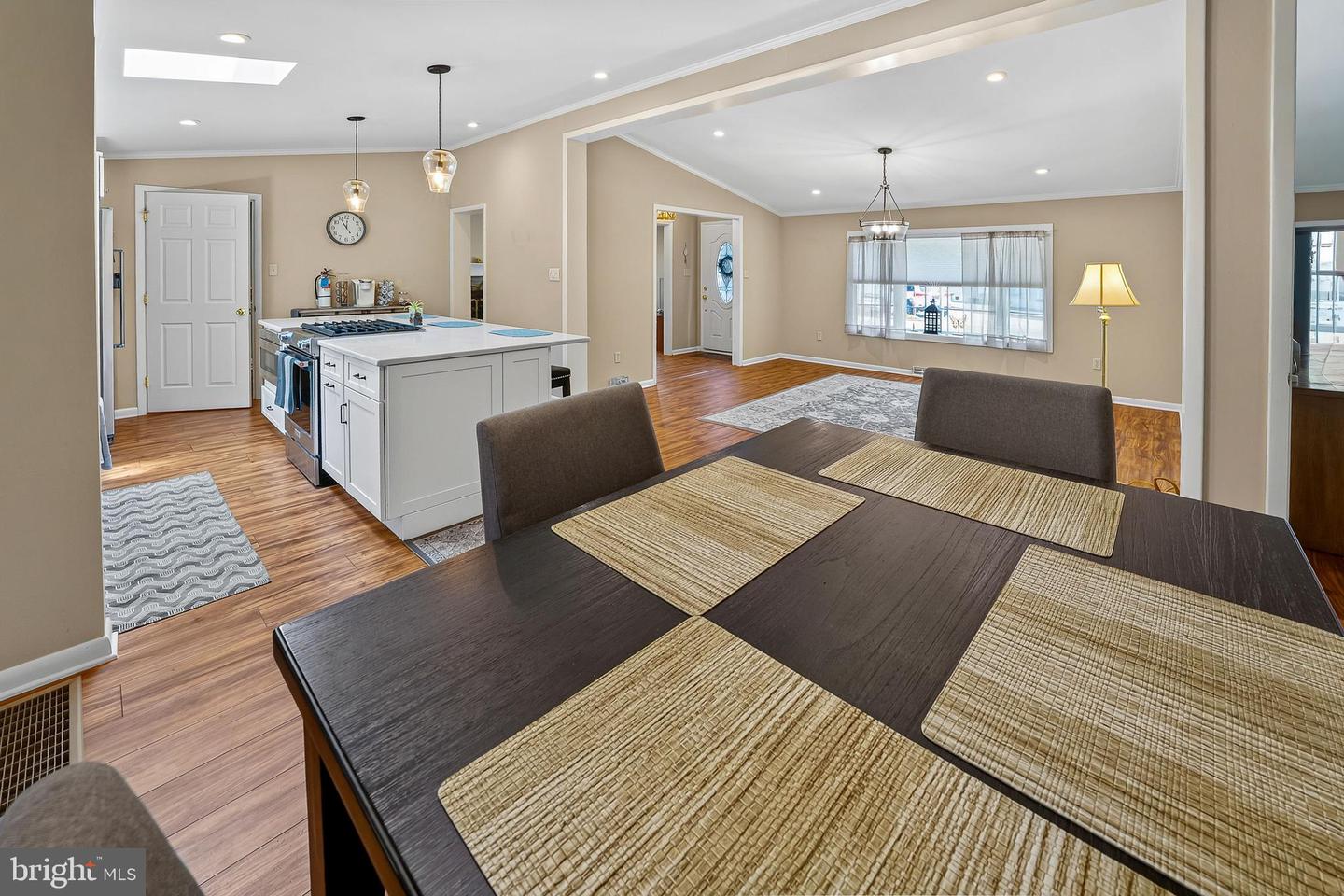 95 Breakwater Property Photo 11