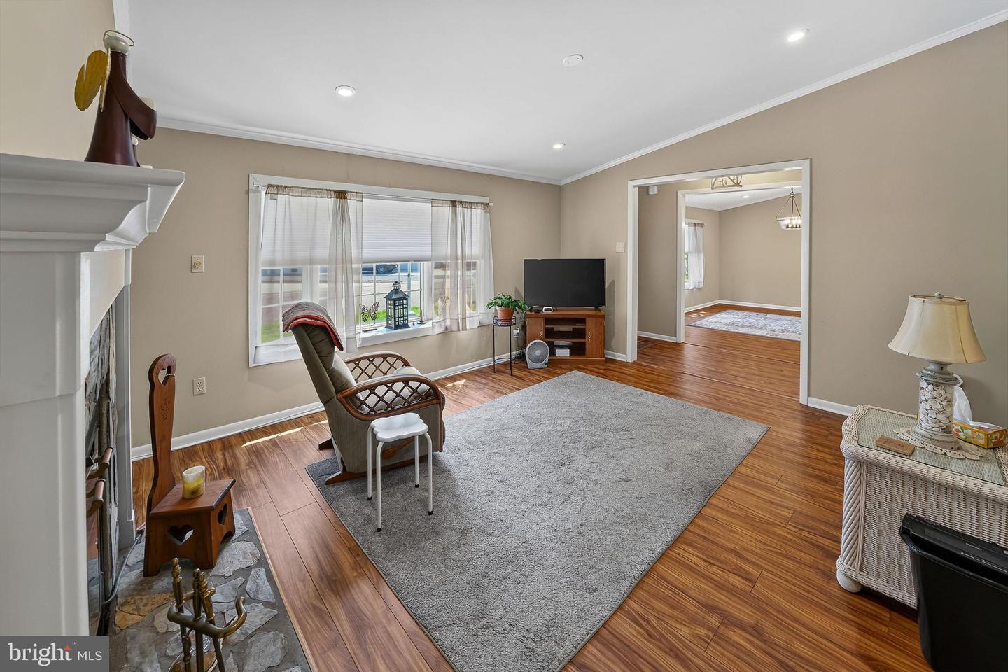 95 Breakwater Property Photo 30