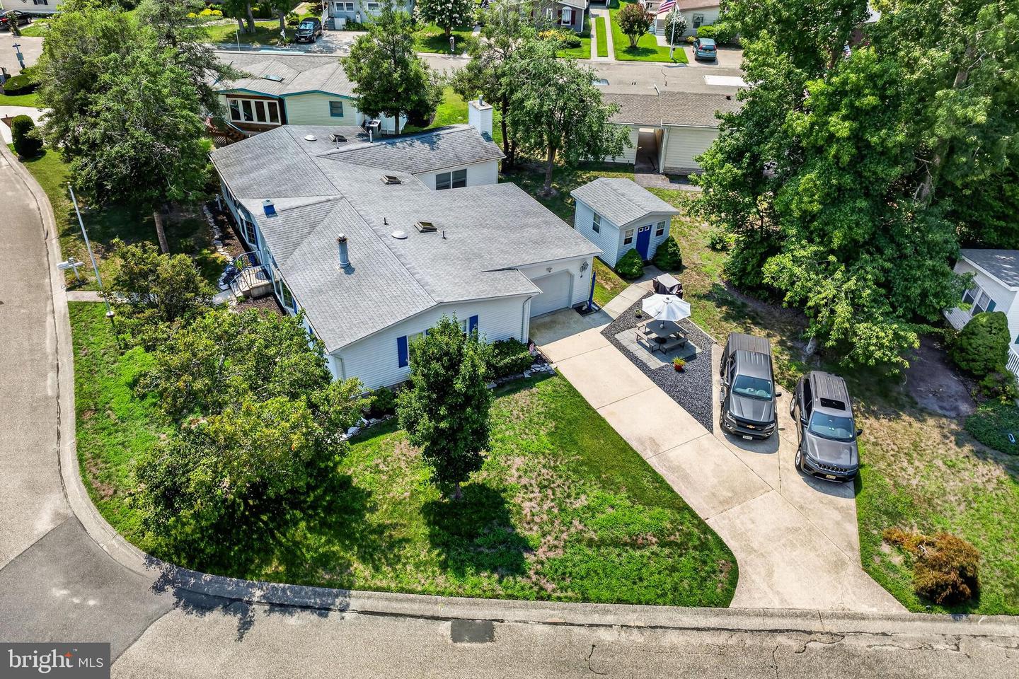 95 Breakwater Property Photo 45