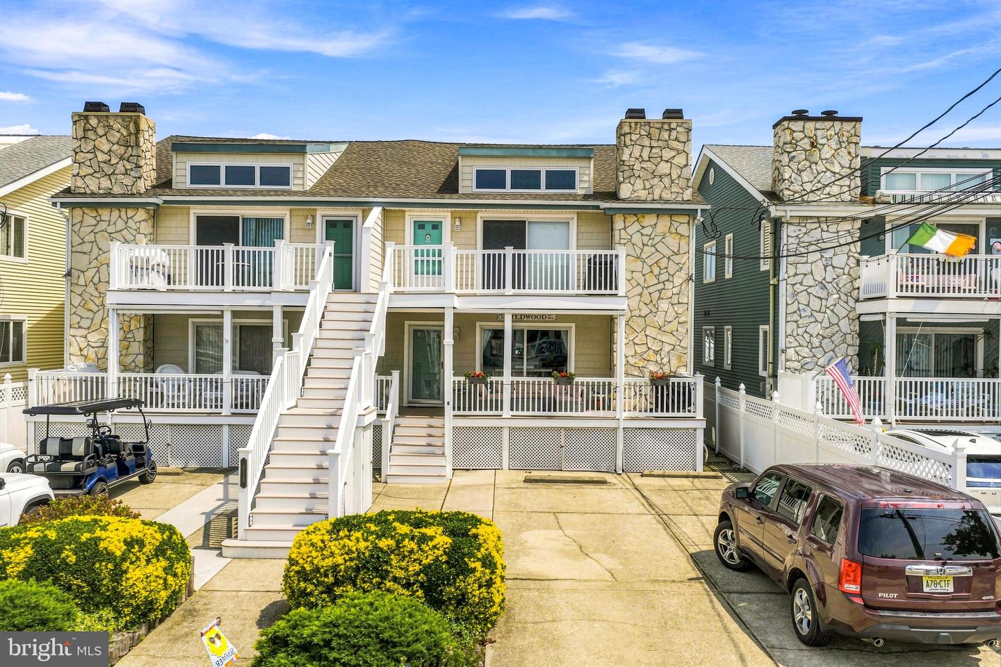 415 W Bennett Ave #b Property Photo 1