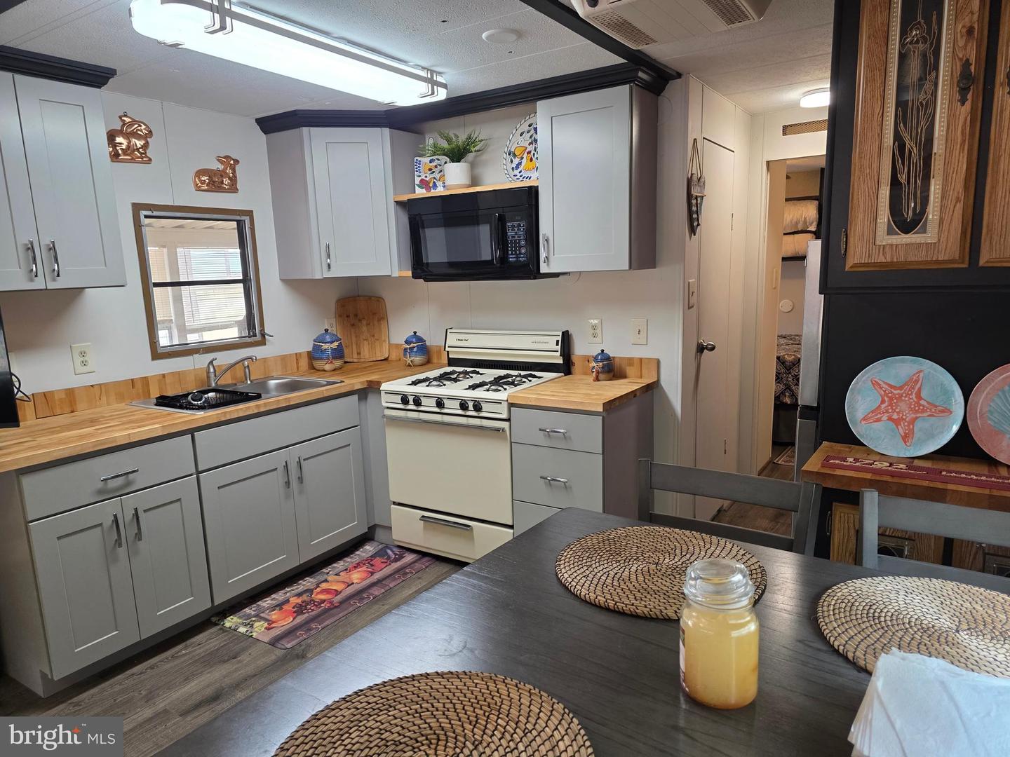 516 Route 9 #m-3 Property Photo 8