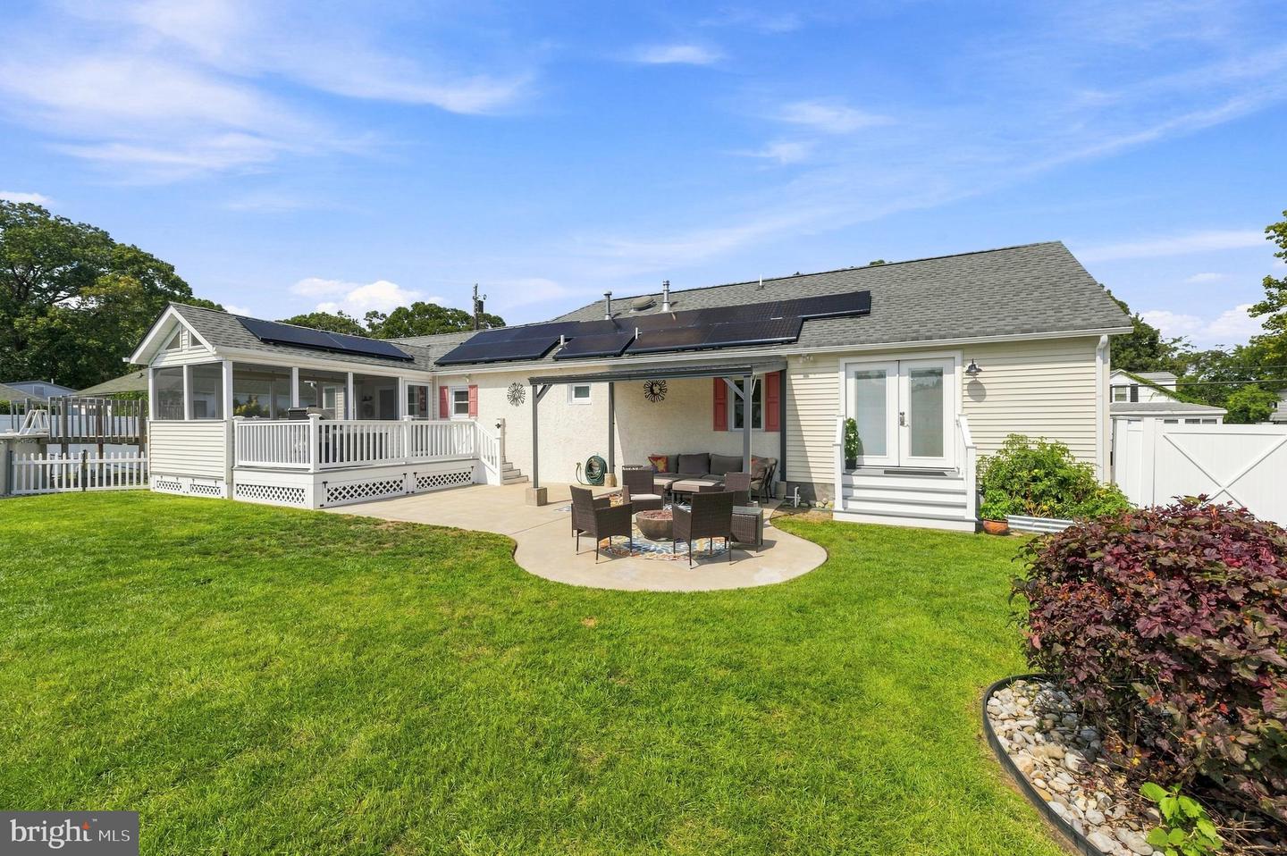 6 Drumbed Rd W Property Photo 9