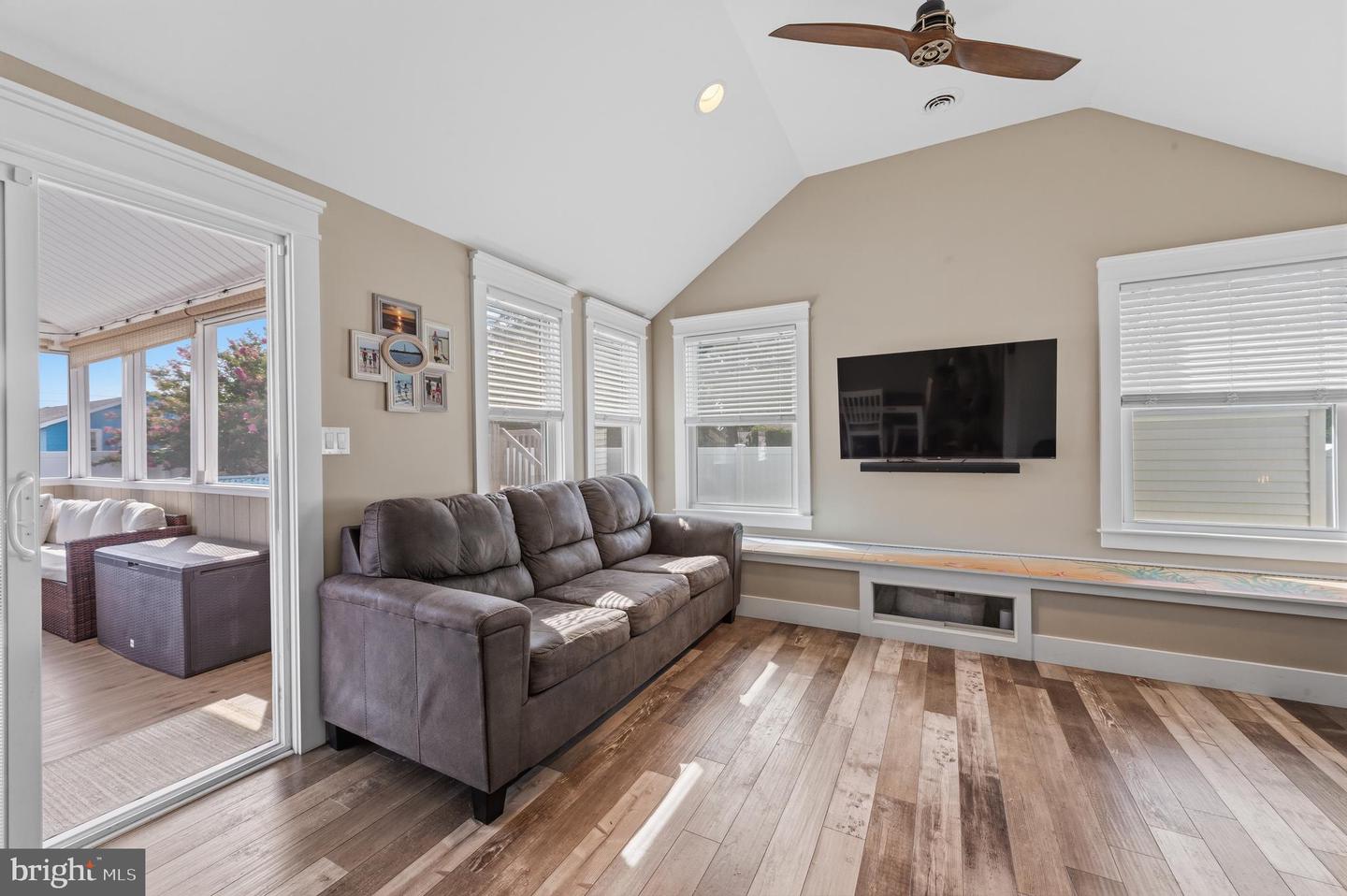 6 Drumbed Rd W Property Photo 33