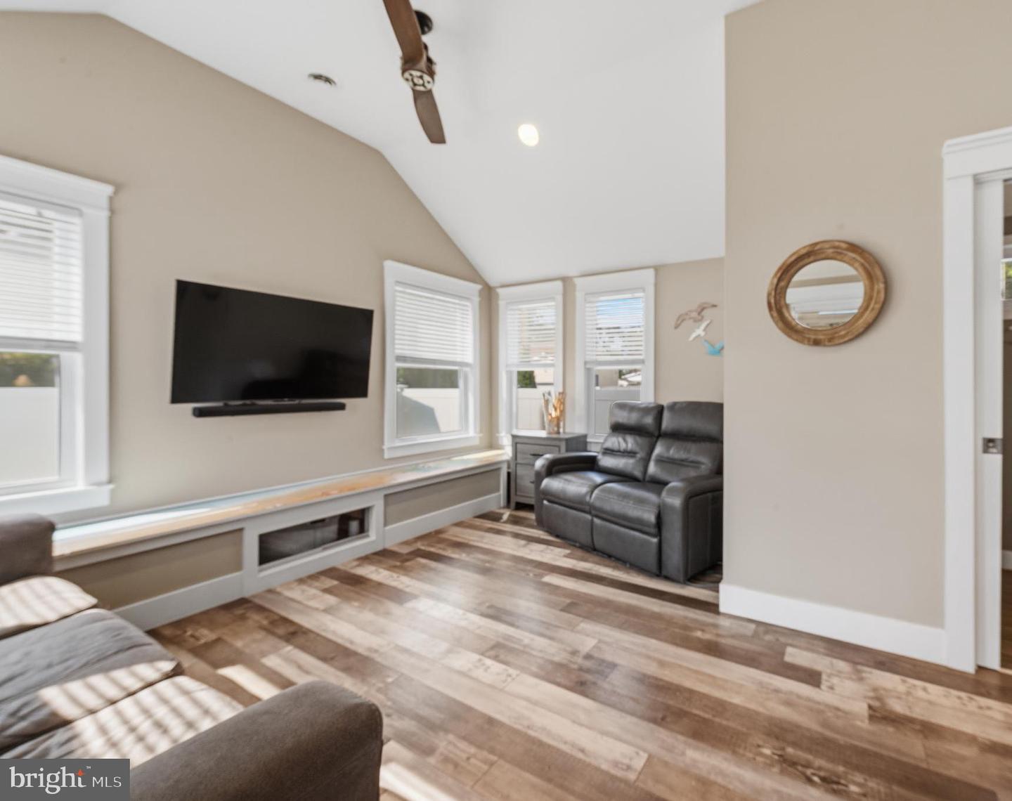 6 Drumbed Rd W Property Photo 34