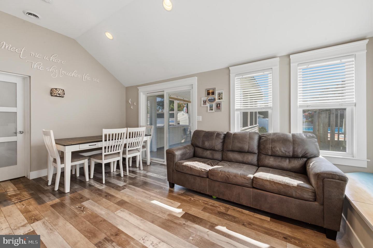 6 Drumbed Rd W Property Photo 35