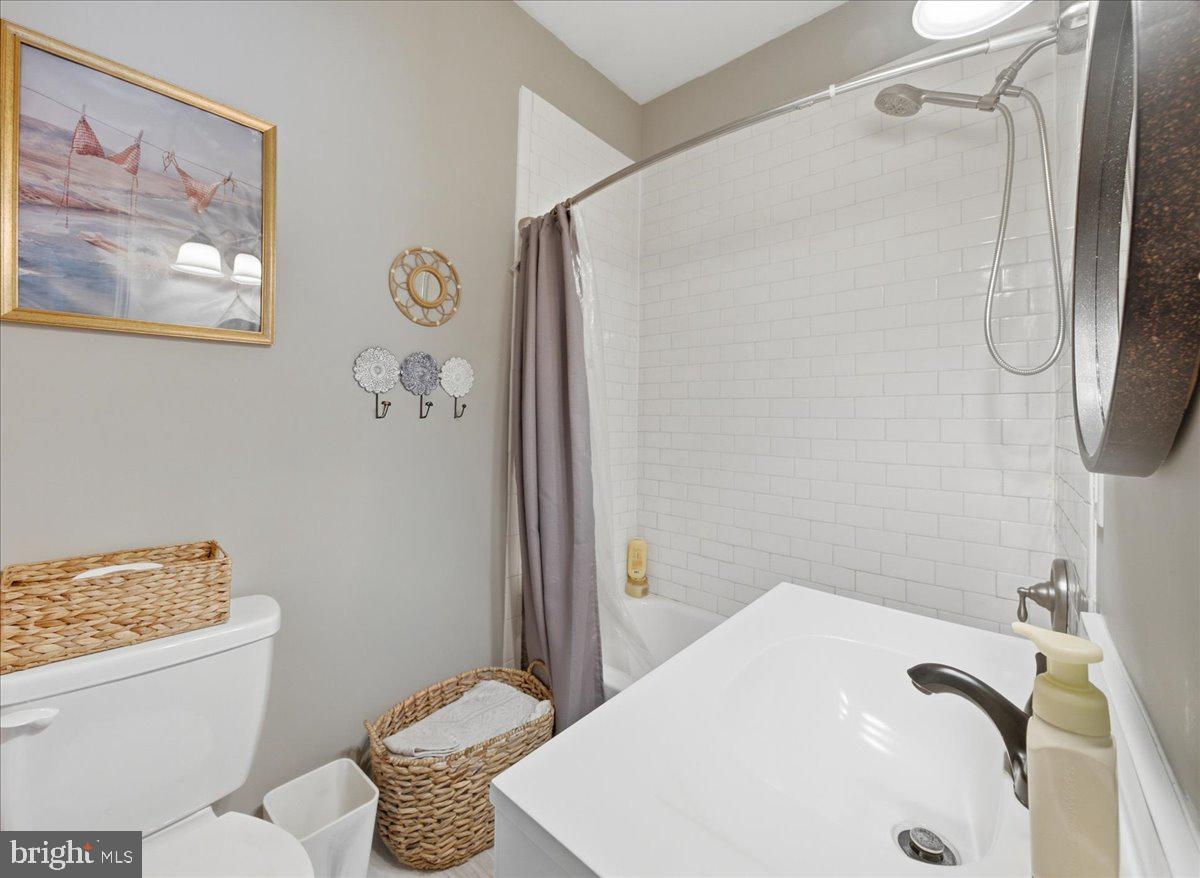 101 Pennsylvania Ave Property Photo 24