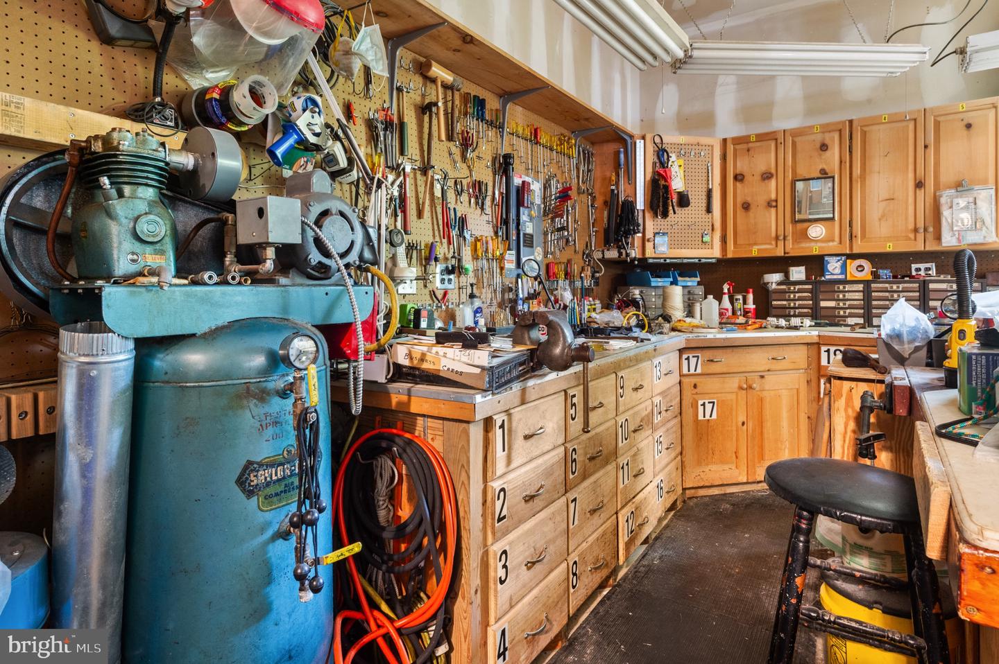 4 Moore Ter Property Photo 31
