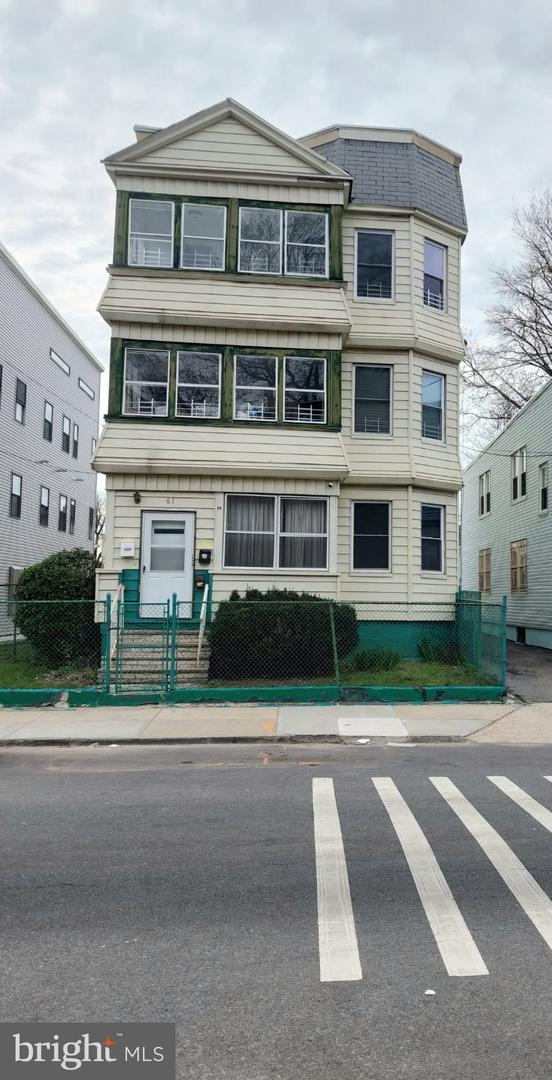 61-63 Wainwright Street Property Photo 1