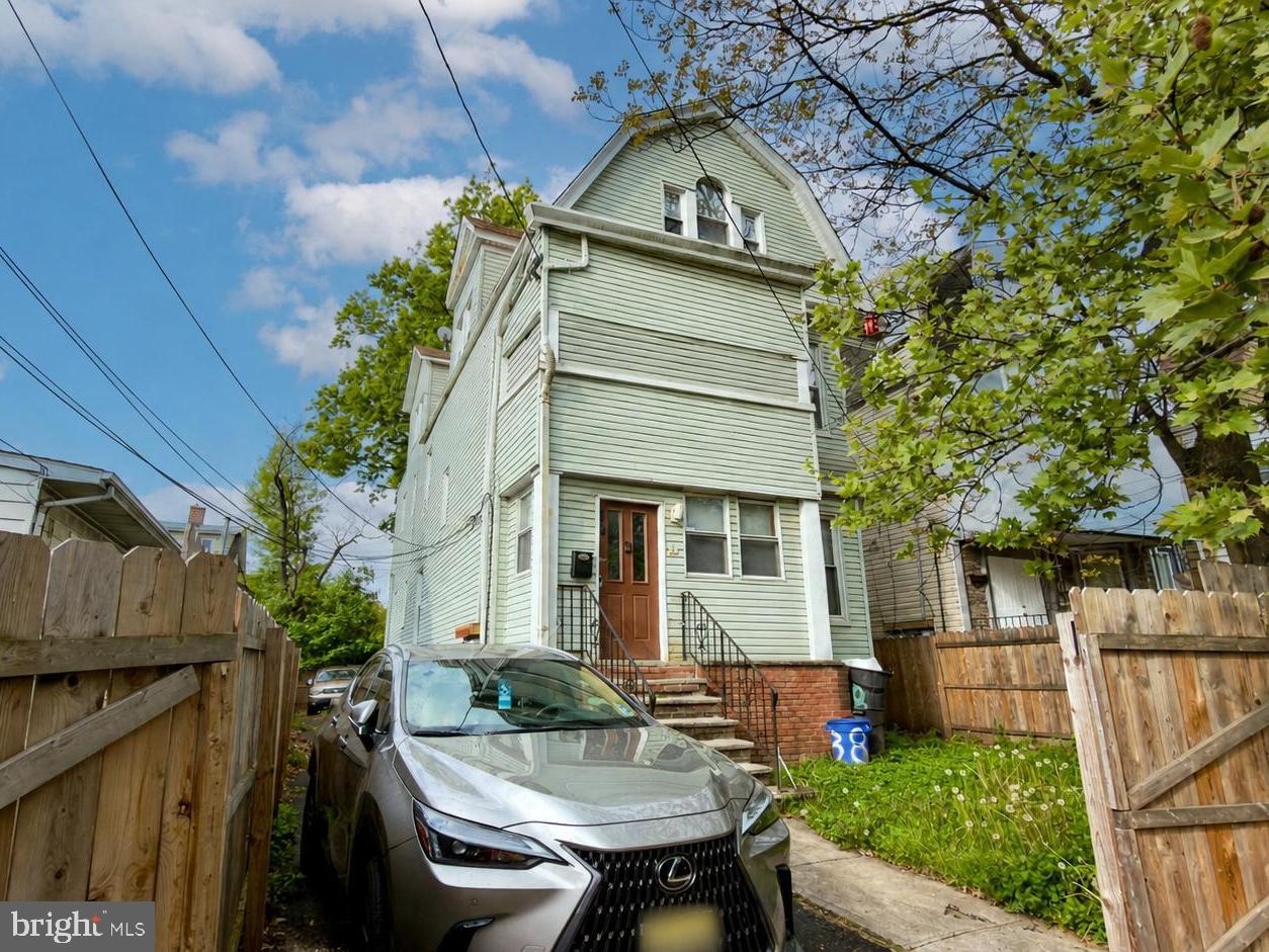 38-40 ECKERT AVE
