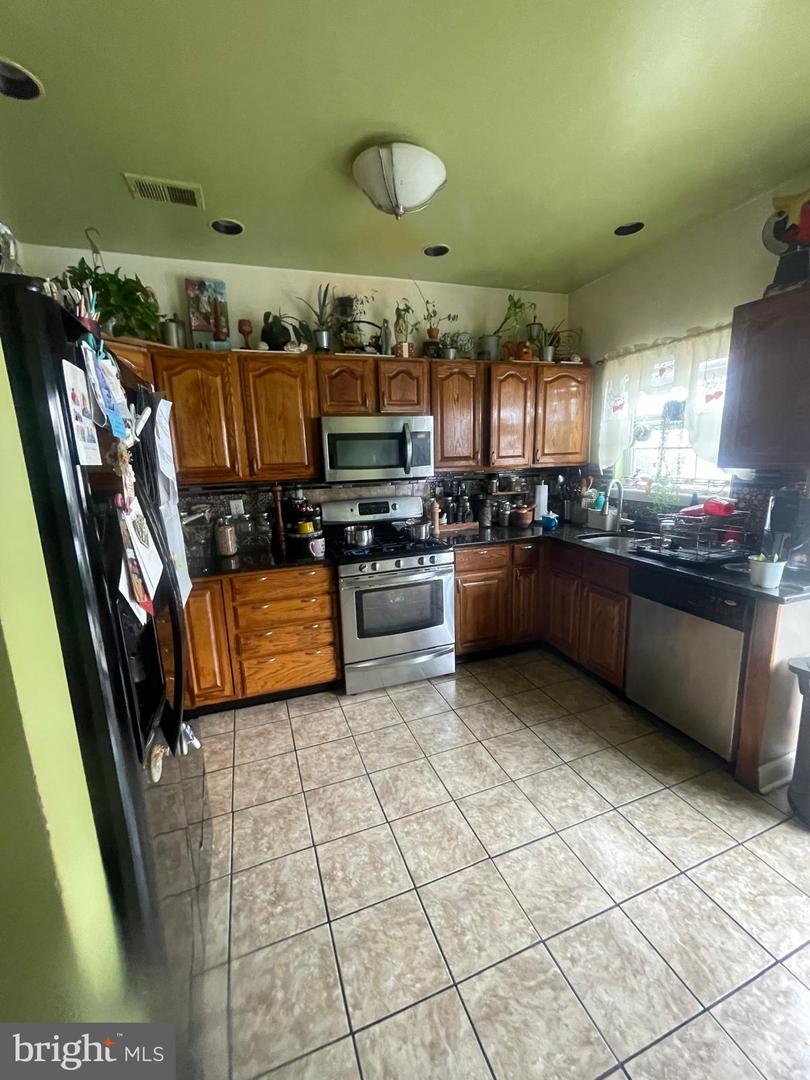 93 Perez Dr Property Photo 10