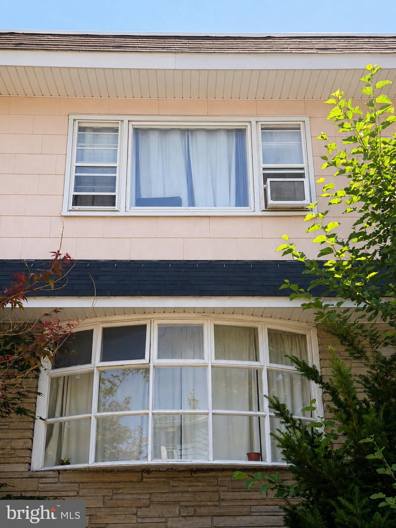 52 Valley St Property Photo 32