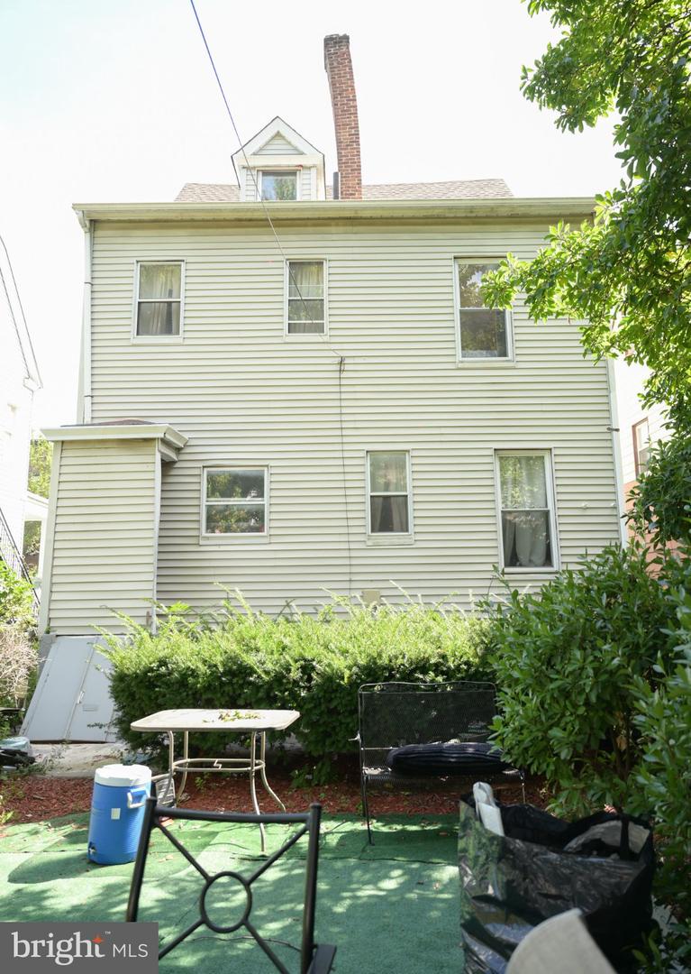 131 N 19th St Property Photo 16