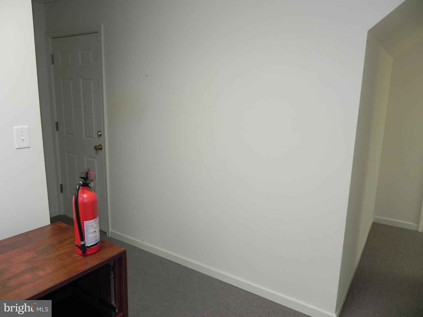 354-356 S Main St Property Photo 12