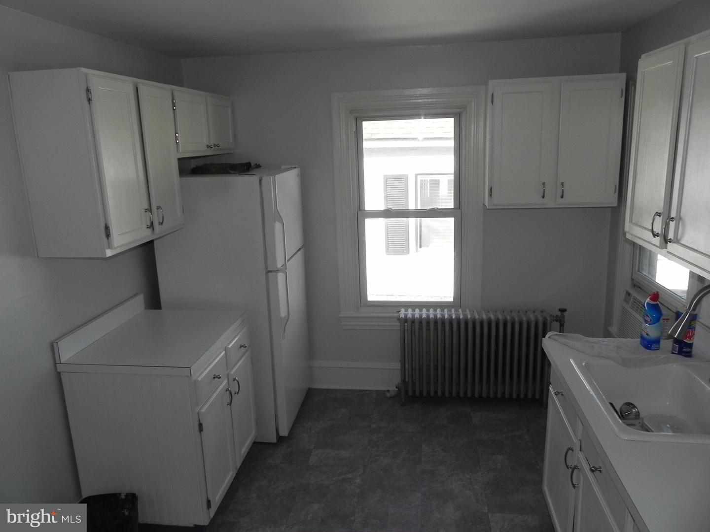 354-356 S Main St Property Photo 38