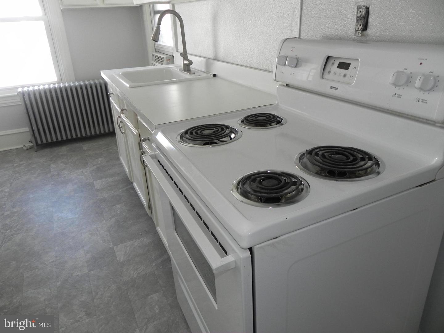 354-356 S Main St Property Photo 39